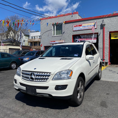 SOLD 2008 Mercedes-Benz ML350 4Matic 155,500 miles SOLD